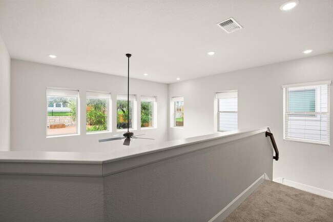 Building Photo - 12809 Stanford Dr