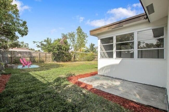 Building Photo - 7603 Kimberly Blvd