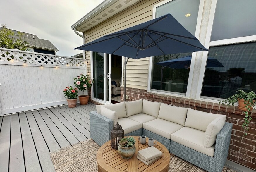 Building Photo - 2750 St. Regis Way