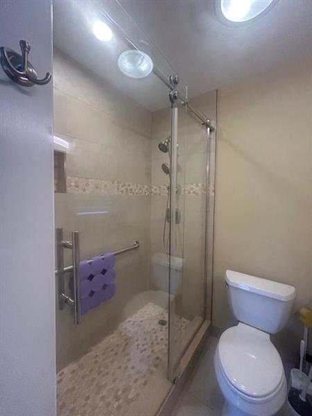 Building Photo - 2821 SE 5th Cir