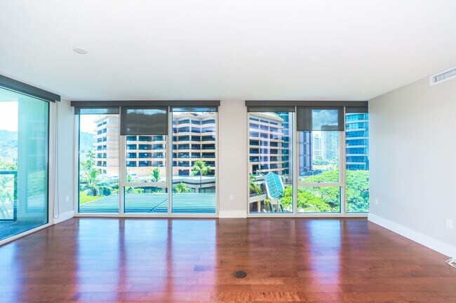 Building Photo - Allure Waikiki - 2 bedroom, 2 bath with 1 ...