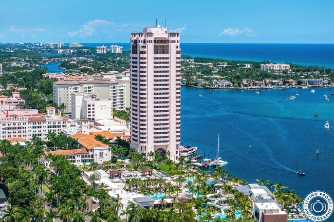 Building Photo - 200 SW 7th St