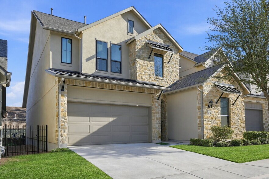 Building Photo - 11330 Cottage Grove