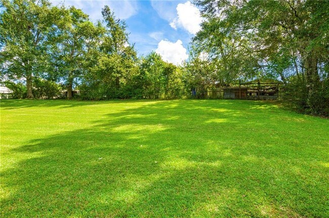 Building Photo - 5095 W Celtic Dr