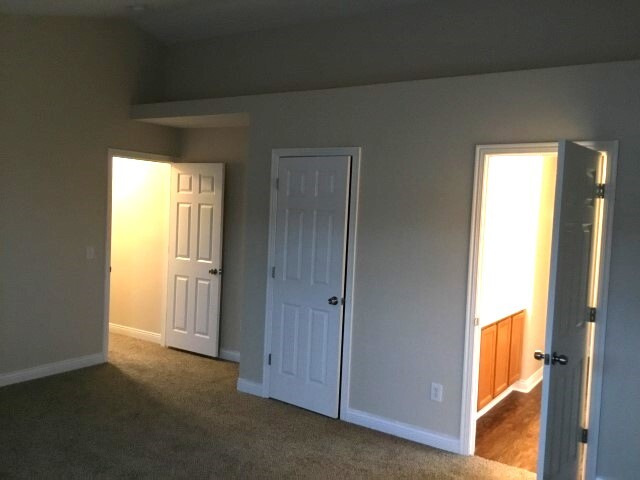 Building Photo - 7233 Hillmont Dr