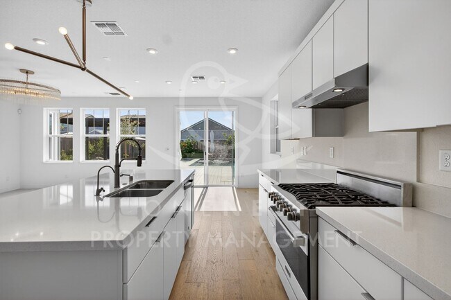 Building Photo - **move in 5/1 $500 off first months rent** Desirable Twelve Bridges Home | 4 bed 3.5 bath