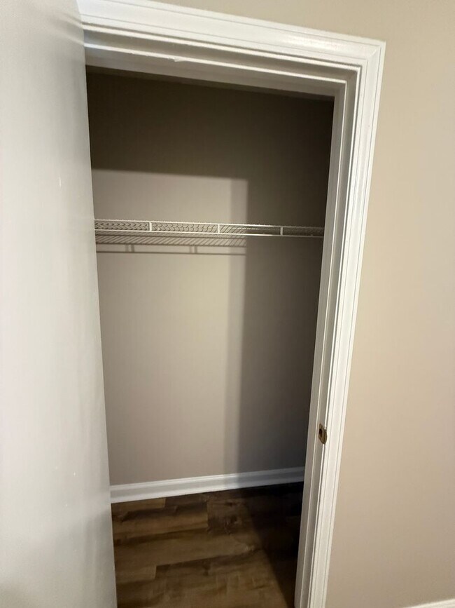 Building Photo - 108/110 St Andrews Ct