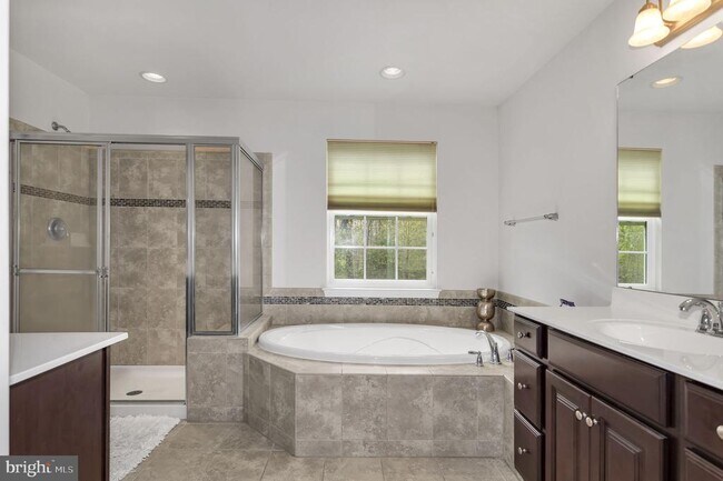 Building Photo - 1310 Idlewild Blvd