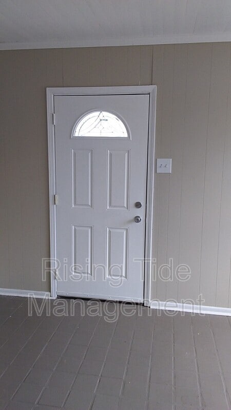 Building Photo - 307 Bessemer Super Hwy