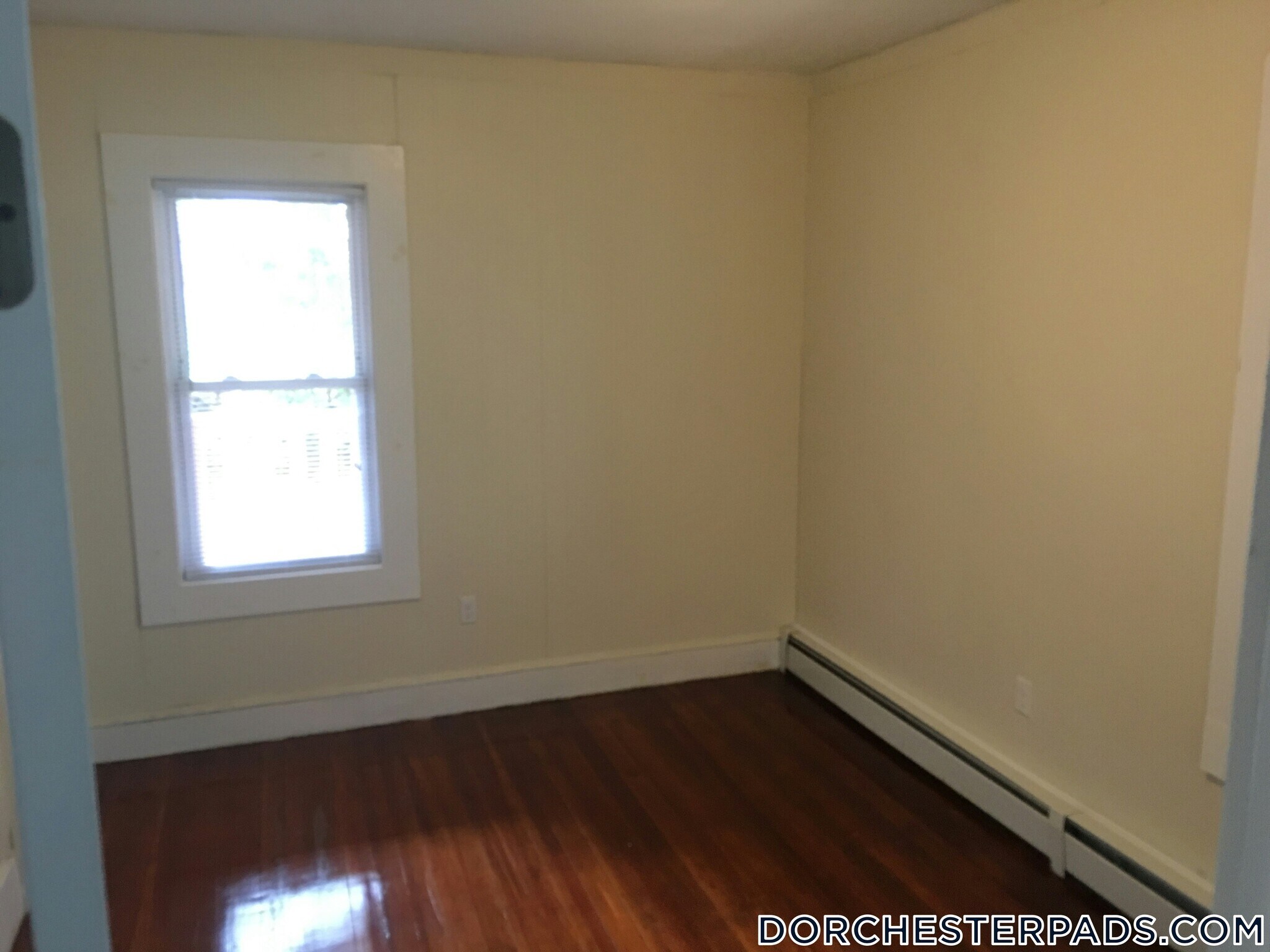 Building Photo - 27 Wolcott St