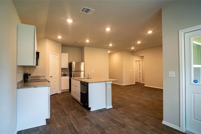 Building Photo - 12509 Brahmin Dr