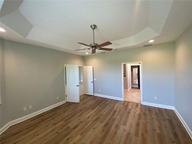 Building Photo - 627 Quinby Way