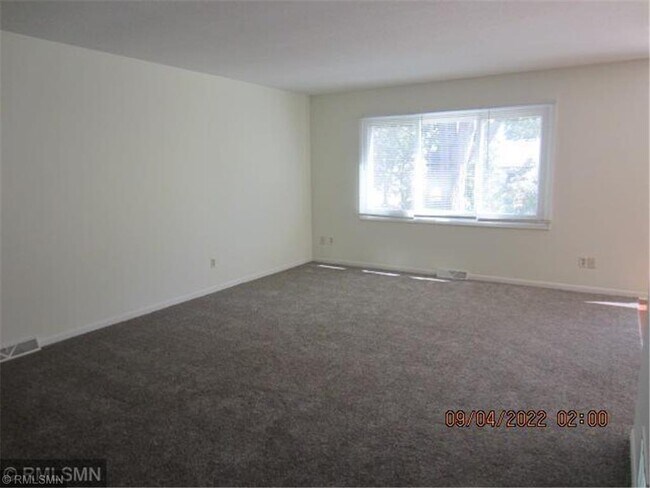 Building Photo - 7908 Beard Ave N