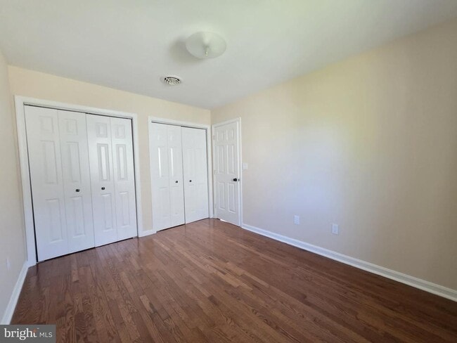 Building Photo - 1405 Bantry Ln