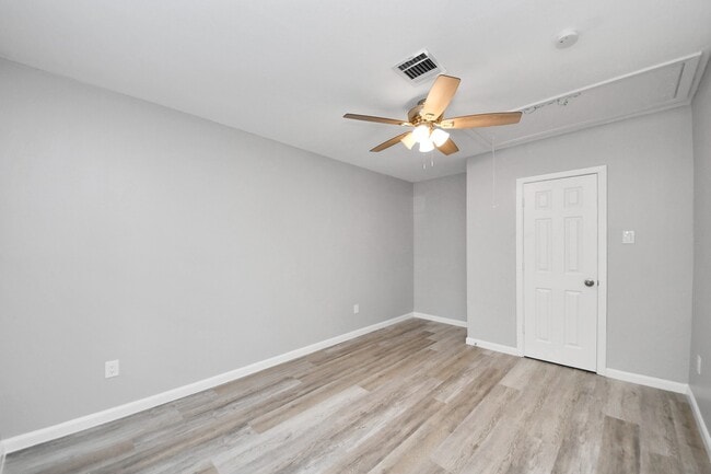 Building Photo - 7922 Sheree St