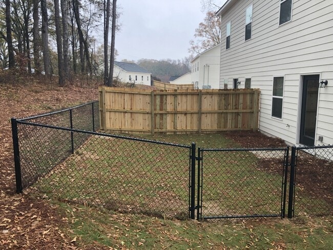 Building Photo - 28 Bill Rutledge Rd