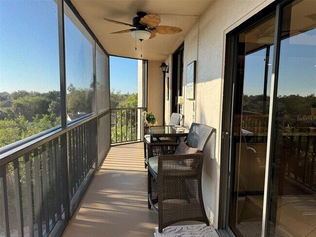 Building Photo - 25188 Marion Ave