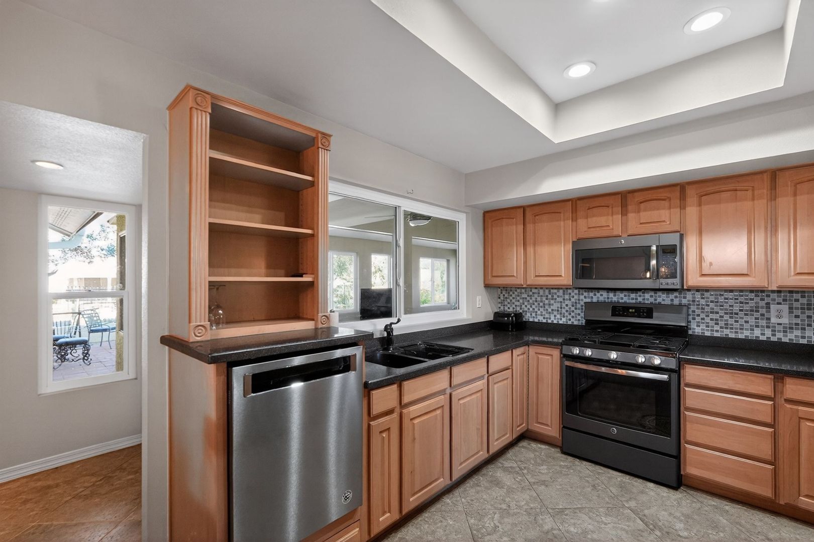 Building Photo - 21612 N 148th Dr