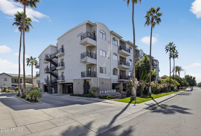 Building Photo - 4525 N 22nd St