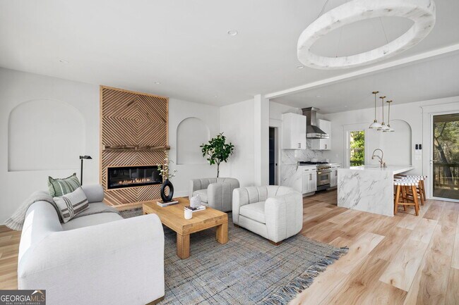 Building Photo - 3784 Pine Needle Dr NW