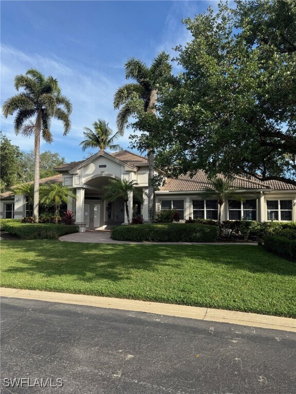 Building Photo - 10382 Autumn Breeze Dr