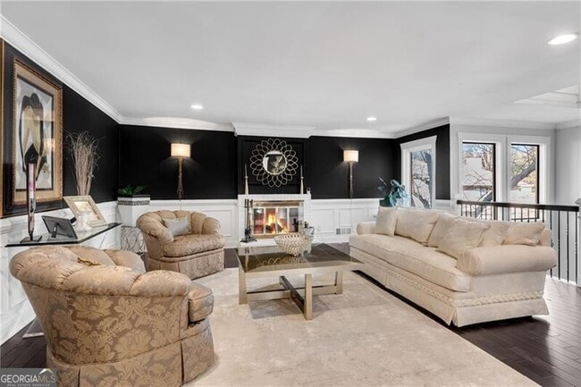 Building Photo - 54 Basswood Cir NE