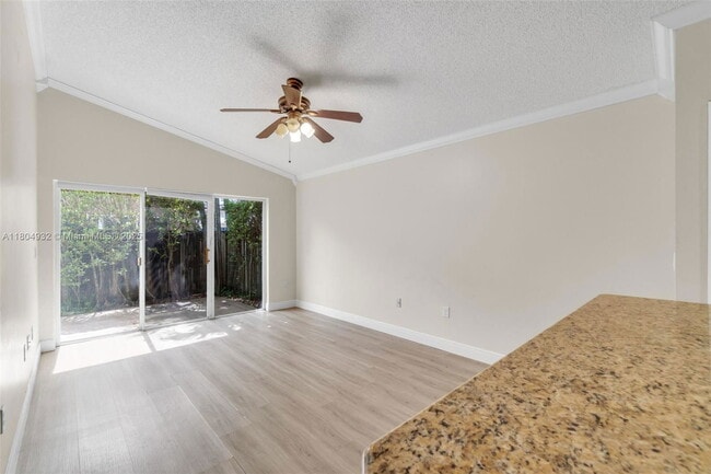 Building Photo - 14761 SW 156th Ave