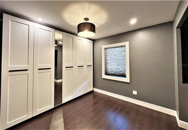 Building Photo - 7830 46th Way N