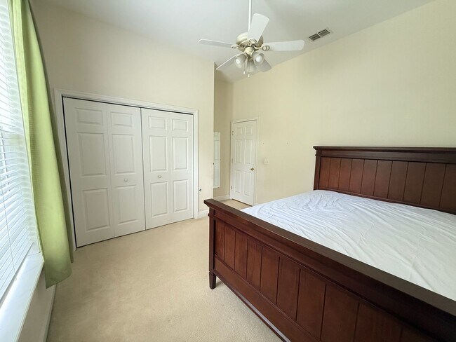 Building Photo - 4/2 HOME IN BUCKLAKE AREA