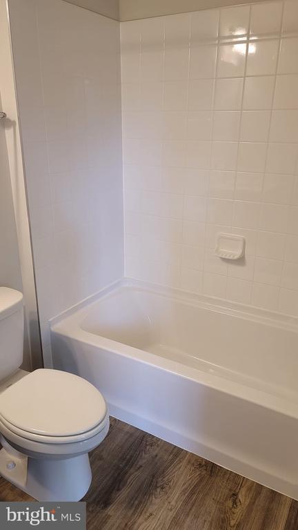 Building Photo - 7503 Silver Thread Wy