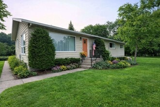 Building Photo - Click the “Apply Now” button or email wapmrentals@gmail.com for a prompt response.