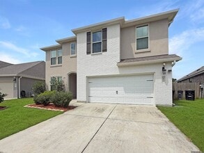 Building Photo - 4734 Malbec Ave
