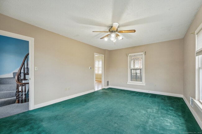 Building Photo - 34 Spring St