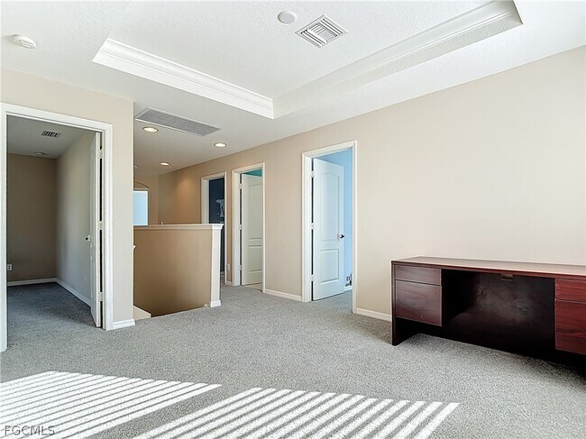 Building Photo - 2798 Via Piazza Loop