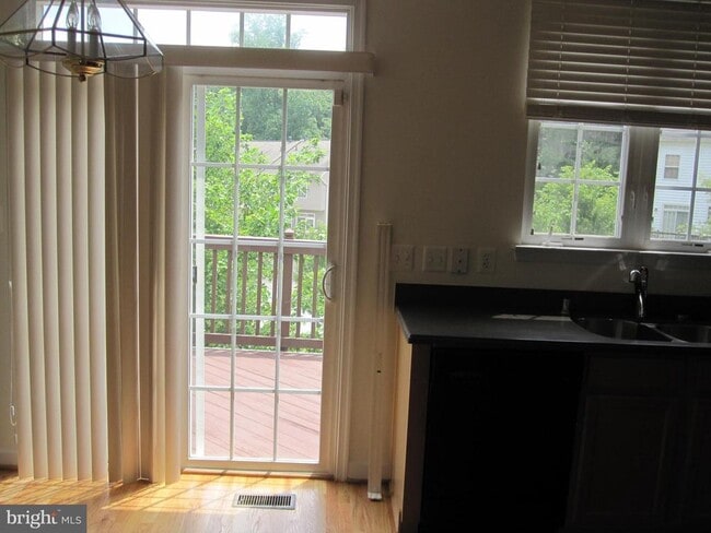 Building Photo - 8129 Mississippi Rd