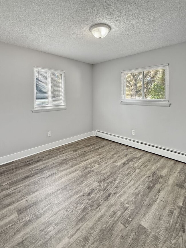 Building Photo - 3453 Hubal Ave SW