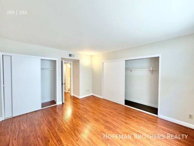 Building Photo - 817 S Shenandoah St