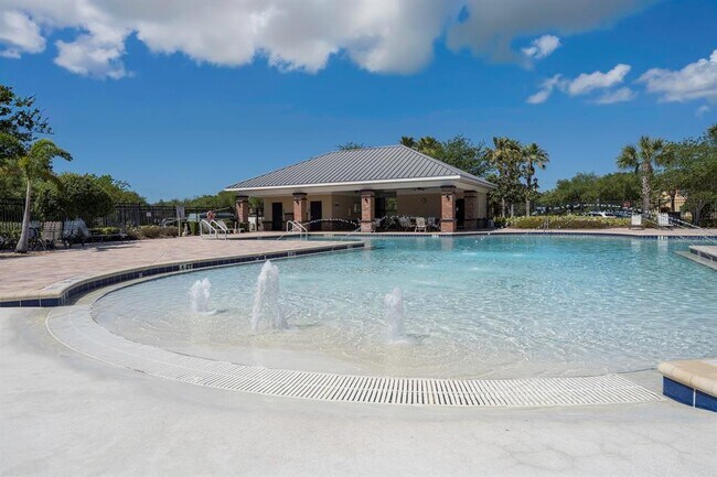 Building Photo - 9136 Hillcroft Dr