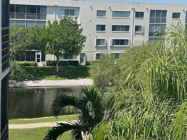 Building Photo - 3138 Via Poinciana