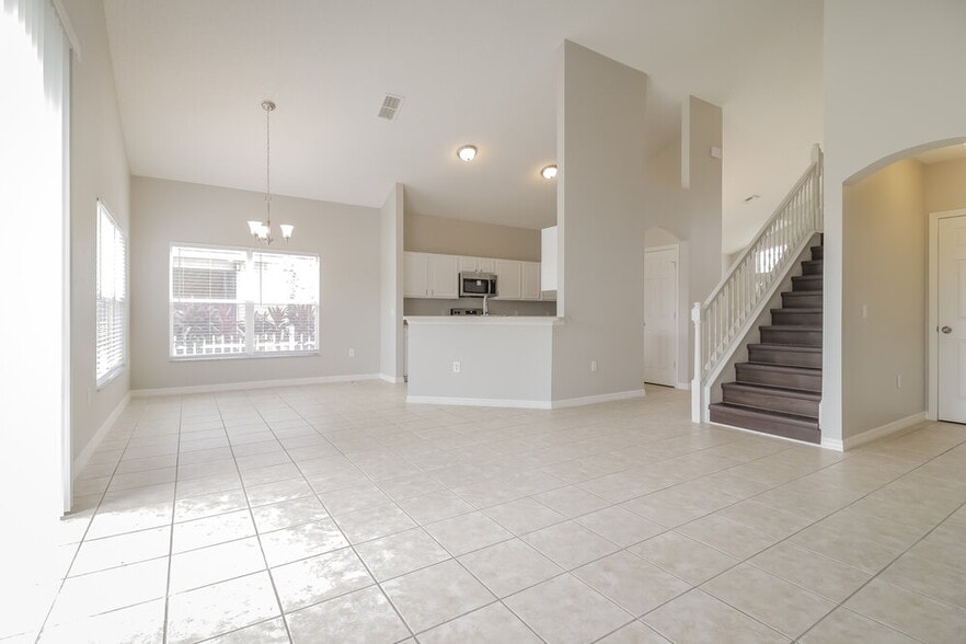 Building Photo - 3215 Abiaka Dr