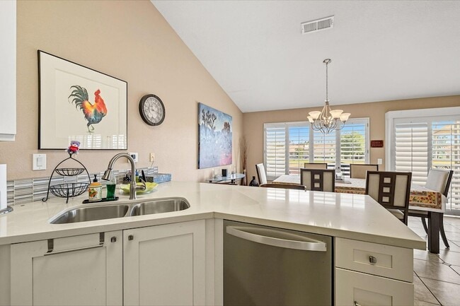 Building Photo - 42654 Sand Dune Dr