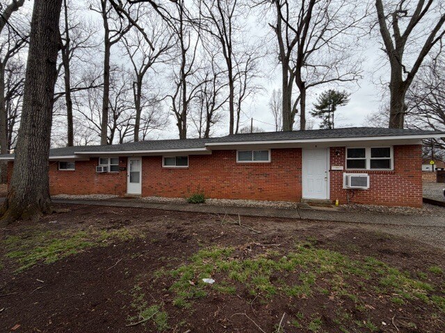 Building Photo - 3304 Martin Ave