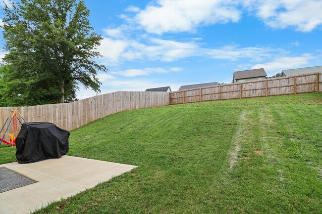 Building Photo - 1150 Tybee Dr