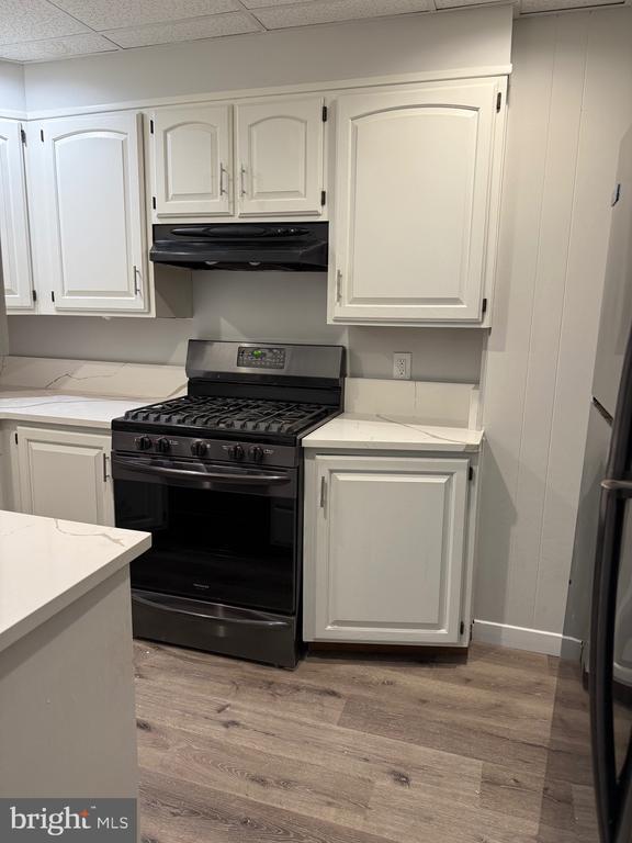 Building Photo - 399 Sunset Rd