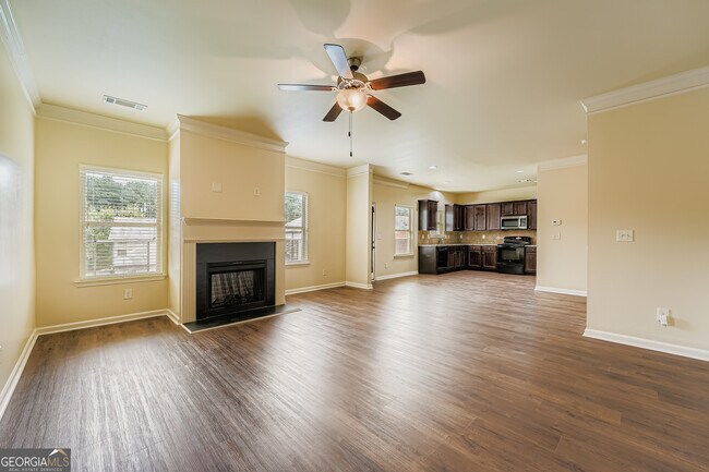 Building Photo - 1123 Easley Ct SE