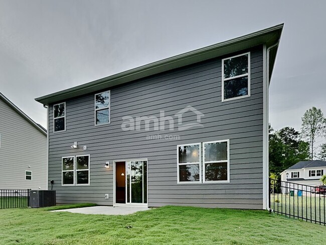 Building Photo - 605 Rivermist Dr