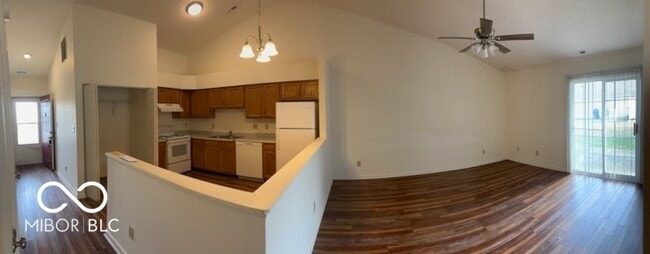 Building Photo - 501 Woodberry Dr