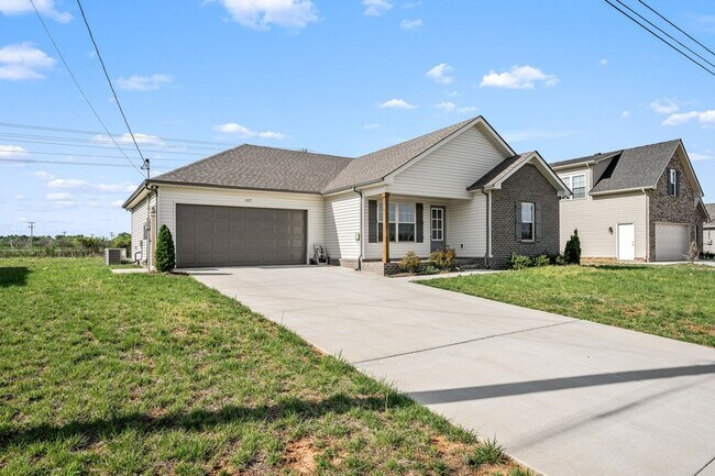 Building Photo - 107 Meadowbrook