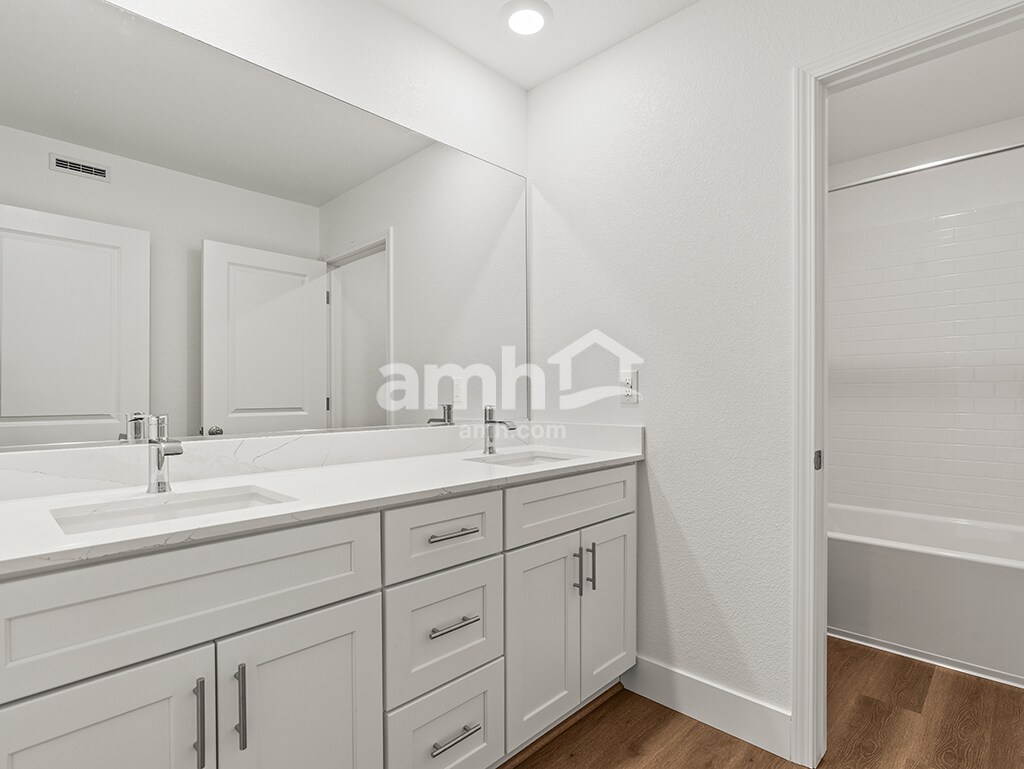 Building Photo - 8435 Black Friday Ct