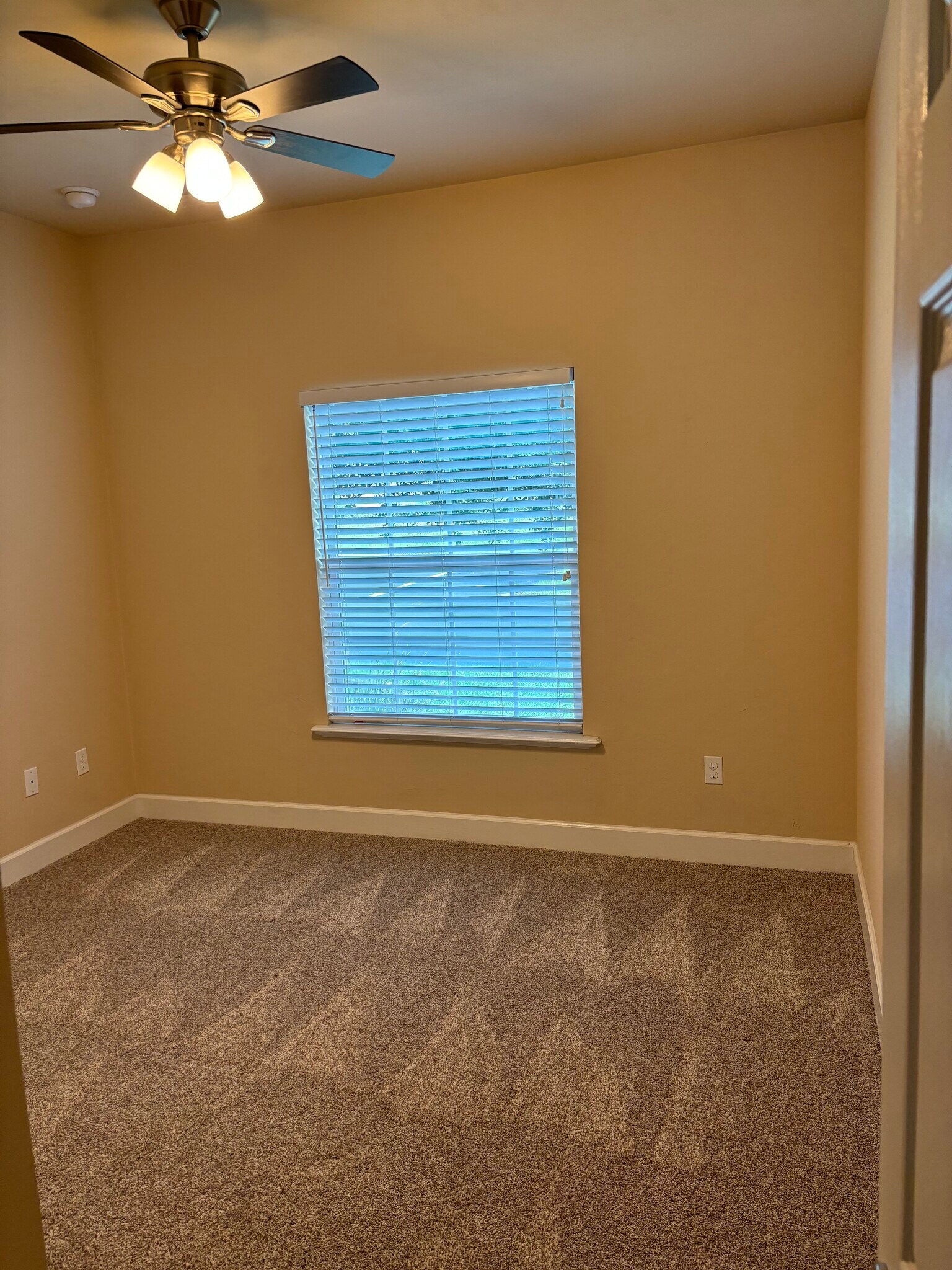 Guest Bedroom - 3144 NW 105th Dr